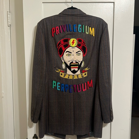 New RARE- Gucci x Sergio Mora Collaboration - Picture 2 of 11